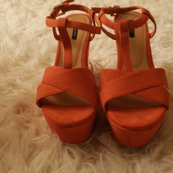 Wedges - Picture 2 of 5